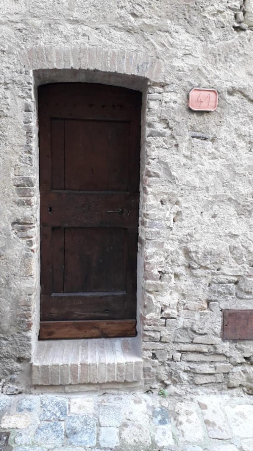 Appartamento Il Nespolo San Gimignano Exterior foto