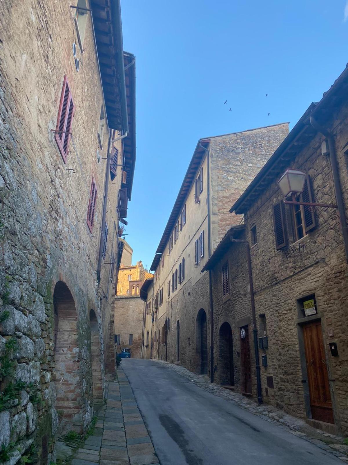Appartamento Il Nespolo San Gimignano Exterior foto